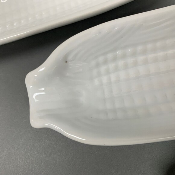 White Ceramic Corn Holders Dishes Lot of 4 - Picture 5 of 10